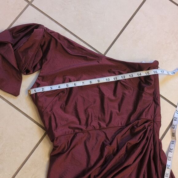 NWT Cynthia & Sahar Cascading Bow One Shoulder Satin Dress Cabernet Red L - Picture 9 of 16
